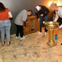 Once Upon an Escape - Group puzzle solving